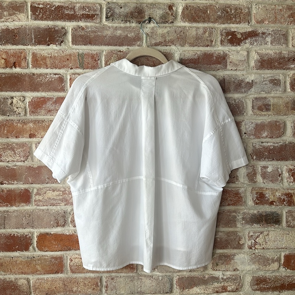 Women’s Lululemon Button-Down - image 3